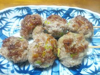 ネギ入り豚つくねの串焼き.JPG